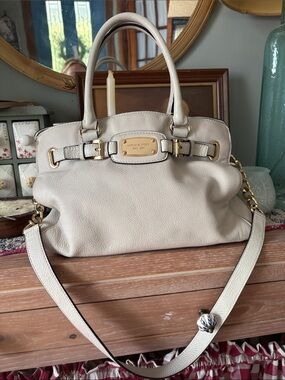 Michael Kors Hamilton Bag